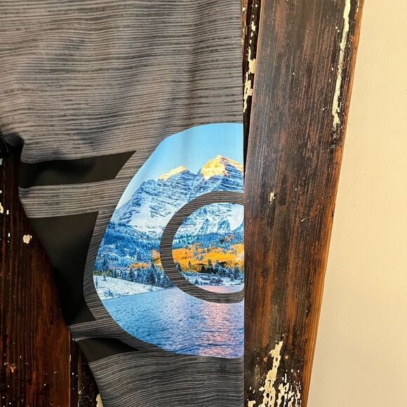 Women’s Colorado Limited Colorado state flag size Medium llAlpenglow yoga pants - Picture 4 of 8